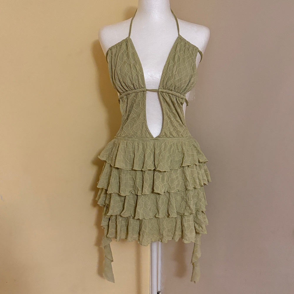 Fashion Nova Green Ruffle Backless Halter Dress L